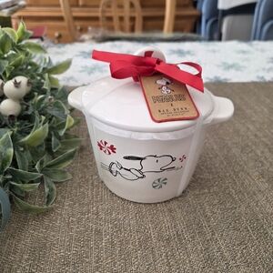 Rae Dunn Snoopy Ceramic Baker